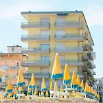 Blu Kobler - Ampio Fronte Mare Lido di Jesolo